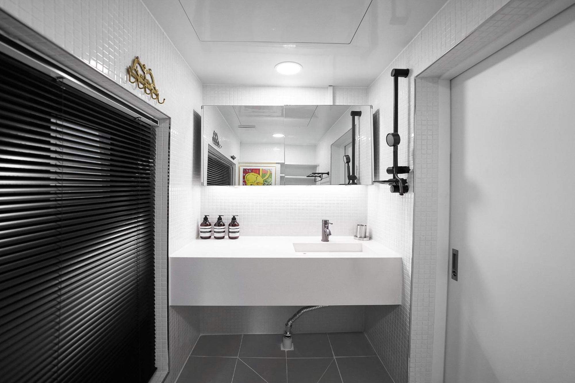F9 Tailored Service Near Hongik Univ Station Holiday home *